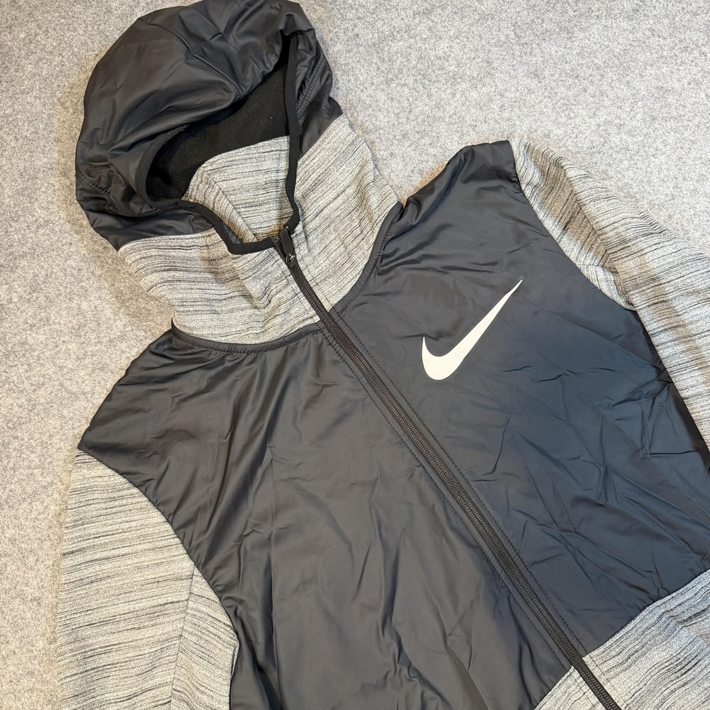 Nike Dri-FIT Basketball Jacket Mens Medium Gray Black Hooded Full Zip AQ4165-010 - Picture 1 of 8